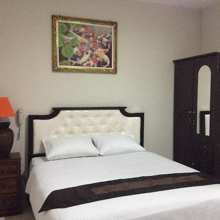 Tuban Torres Accommodation Kuta Lombok Exterior foto
