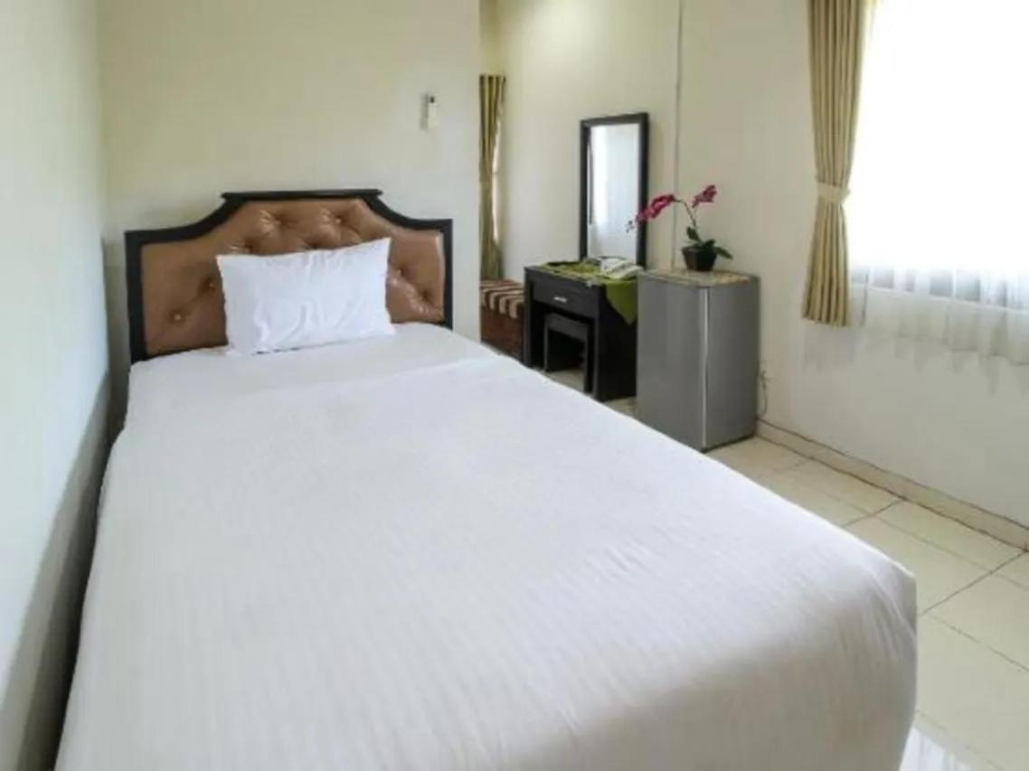 Tuban Torres Accommodation Kuta Lombok Exterior foto